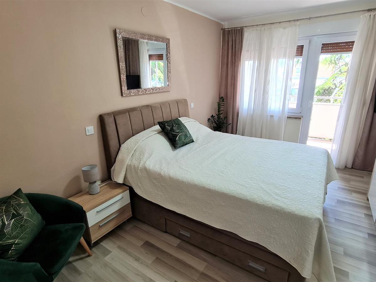 M & M Apartment Πούλα Εξωτερικό φωτογραφία