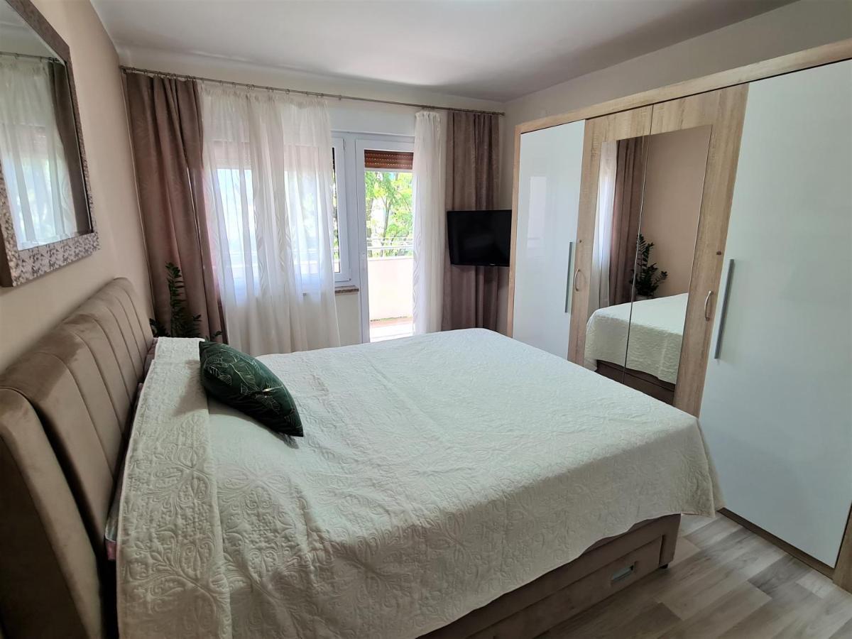 M & M Apartment Πούλα Εξωτερικό φωτογραφία